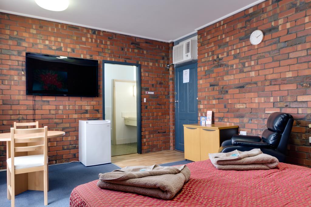 Enfield Motel Adelaide Bagian luar foto
