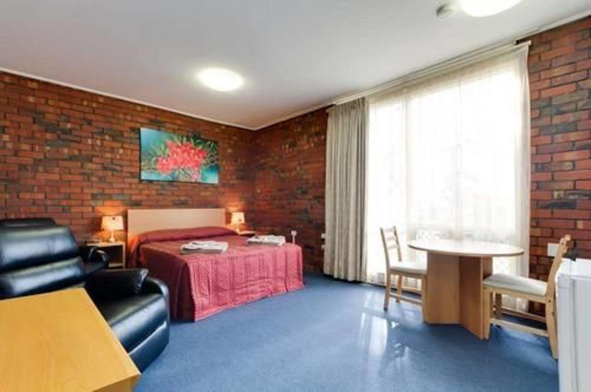 Enfield Motel Adelaide Bagian luar foto